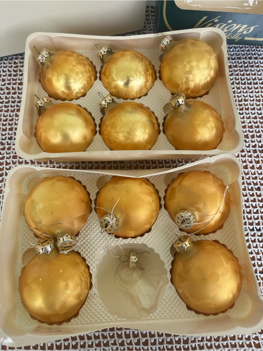 11 Vintage gold matching etched glass Christmas ornaments